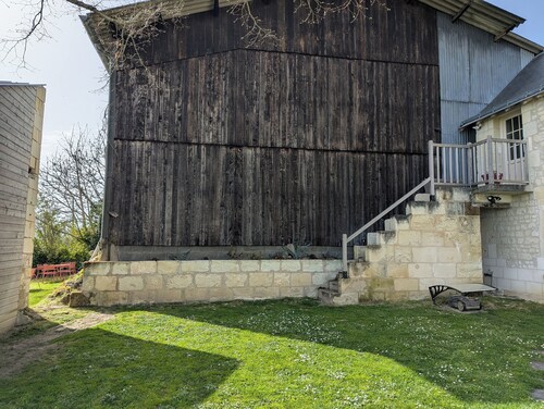 Un Appart à la campagne
Détente et calme proche de Chinon