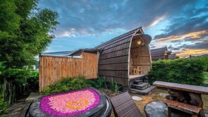 Room - Tegal Bamboo Cottages & Private Hot Spring (Bali)