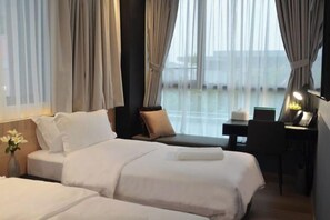 Cribs/infant beds - VicHaus Serviced Apartment (Singapore)