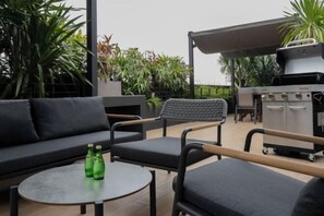 Property amenity - VicHaus Serviced Apartment (Singapore)