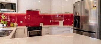 Spacious Eastern Beach Home - 1 Min from Beach!