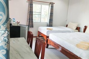Room - Wiset Sabay Resort (Wiset Chai Chan)