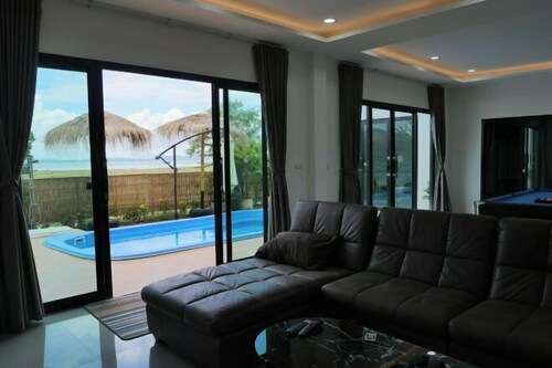 U-Kham Home View At Sirindhorn