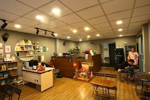 Lobby - SaigonStyle Hostel & Cafe (Ho Chi Minh City)