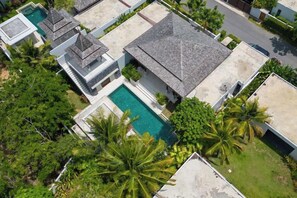 Unclassified image, 2 of 56, button - Botanica 4 Bedroom Pool Villa Phuket Warm Plus (Phuket)