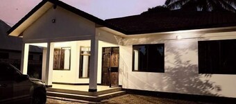 Elrad Msamvu Villa with Privacy by Monalisa