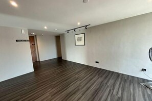 Bar-salon dans le hall