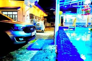 Outdoor pool - DMI Hotels and Apartments with Newly opened Lava Stone Pool by Reddoorz (Tabaco)