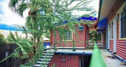 Dmi Hotels and Apartments, Tabaco City Albay by RedDoorz