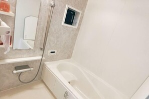 Bathroom - Lefco house (Osaka)