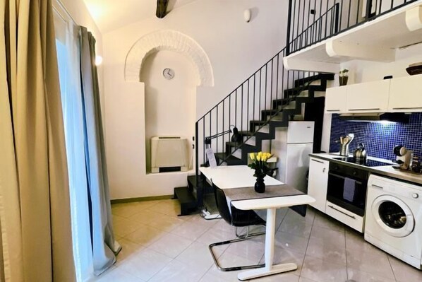 Room - Loft in a fashion quarter of Milan (Milan)