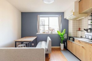 Interior - Guest House IROHA (Tokyo)