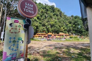 Property grounds - Ipoh Homestay Vacation 12 Pax 4 Bedroom for Delicious Food (Ipoh)