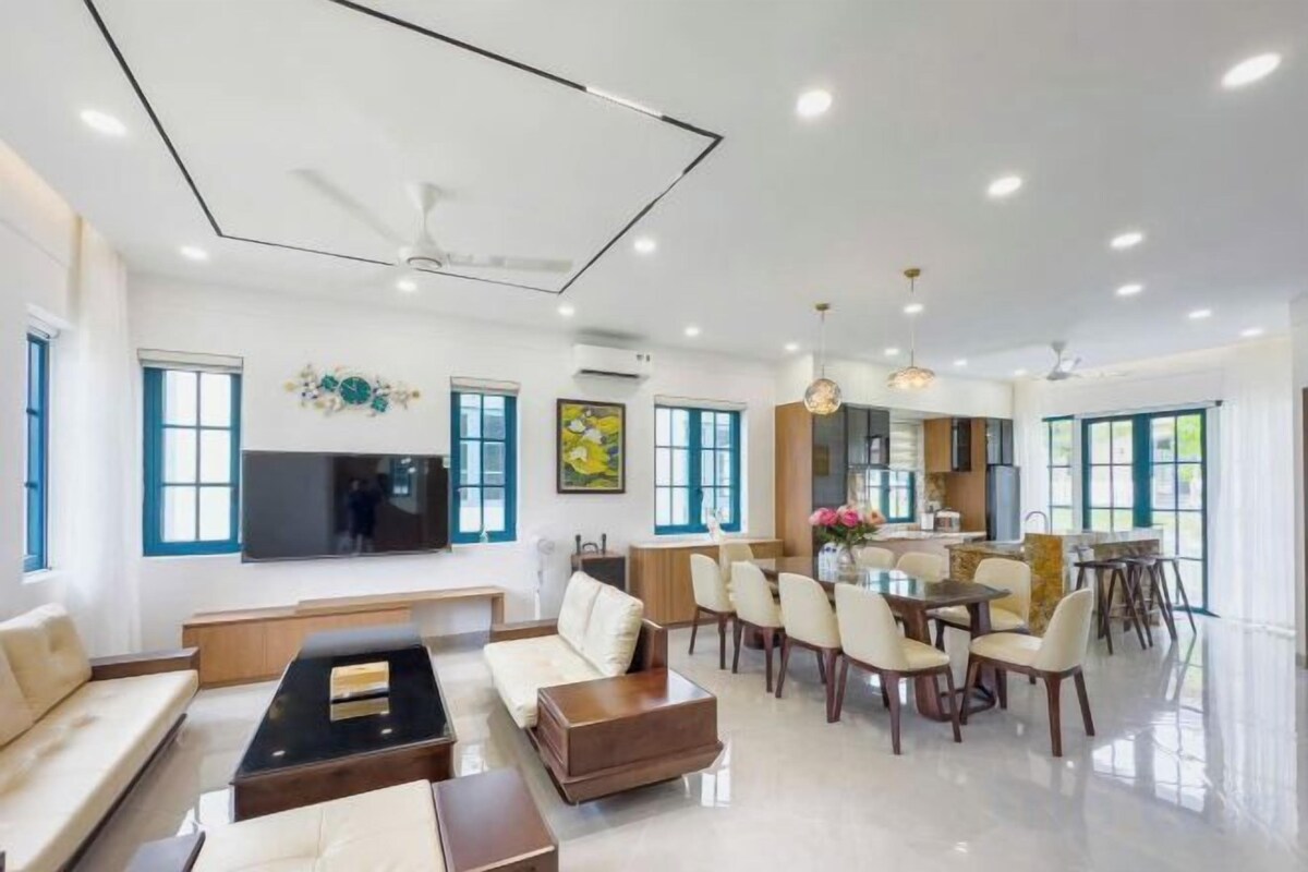 Villa 4 Bedroom