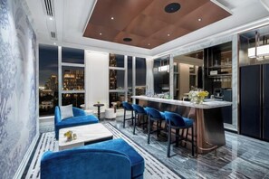 Property amenity - La Clef Bangkok by The Crest Collection (Bangkok)