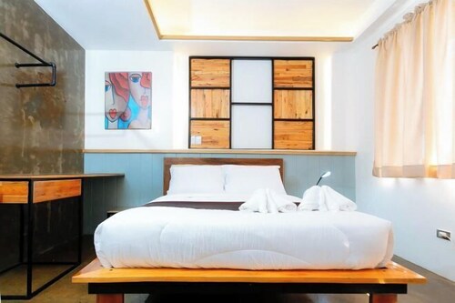 Estancia Roadside Inn by RedDoorz