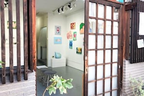 Interior - Miyu・Kitagatsukyo|Direct train to Osaka Castle, Shinsaibashi, and Tsutenkaku (Osaka)