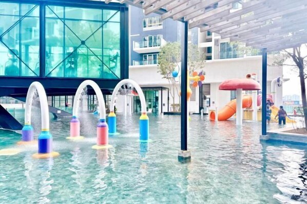 Children's area - New! the Shore Residences 3Br Luxury I Direct Access to Shopping I 6-10Pax I 10MinsJonker (Melaka)