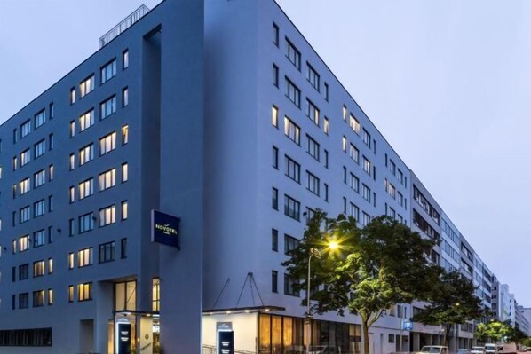 Room - Novotel Suites Wien City Donau (Vienna)
