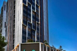 Exterior - Lyf Farrer Park Singapore (Singapore)