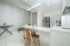 Unclassified image, 5 of 85, button - 1Tebrau Laconic Lux Suite 1BR nr Columbia (Johor Bahru)