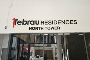 Exterior - 1Tebrau Laconic Lux Suite 1BR nr Columbia (Johor Bahru)