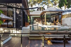 Outdoor pool - Villa Dua Baskom by BaliSuperHost (Bali)
