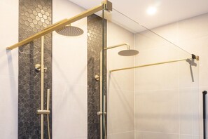 Dusche, Handtücher