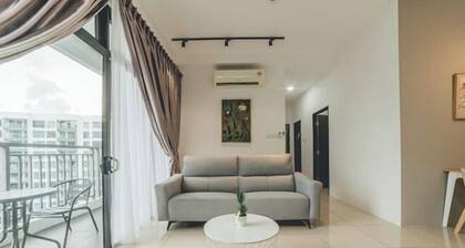 Perling 8scape 3BR Comfy Zone nr Bukitindah/Sutera