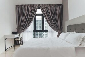 Room - Perling 8scape 3BR Comfy Zone nr Bukitindah/Sutera (Johor Bahru)