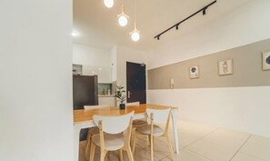 Dining - Perling 8scape 3BR Comfy Zone nr Bukitindah/Sutera (Johor Bahru)