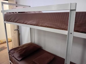豪華雙人房 | 免費無線上網、床單