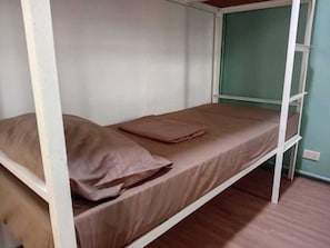 豪華雙人房 | 免費無線上網、床單