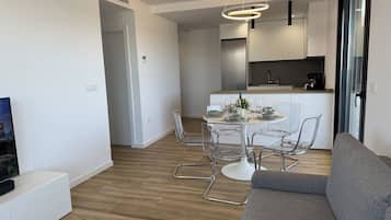 Apartamento, 2 habitaciones, accesible para personas con discapacidad, fumadores | Comedor
