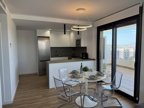 Apartment, 2 Bedrooms, Accessible, Smoking | Dining room - Luxurious 2-bedroom Apartment in Arenals del Sol With Pool and Sea Views (Elche)