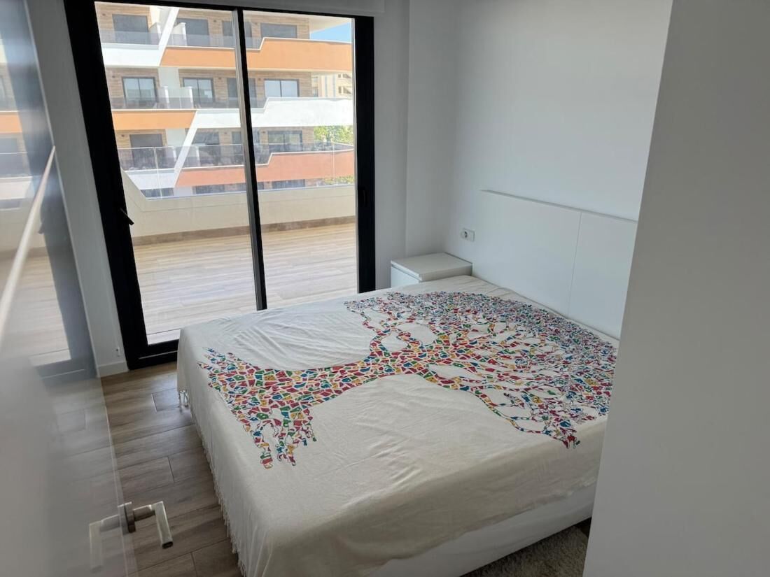 Apartment, 2 Bedrooms, Accessible, Smoking | 3 bedrooms