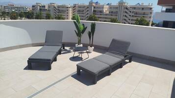 Appartement, 2 chambres, accessible aux personnes à mobilité réduite, fumeur | Terrasse/Patio