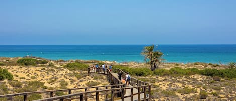 Apartment, 2 Bedrooms, Accessible, Smoking | Beach
