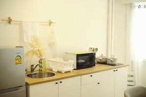 Private kitchen - 3 Bedrooms China Town, Rare to find 2 mins from MRT train (Bangkok)