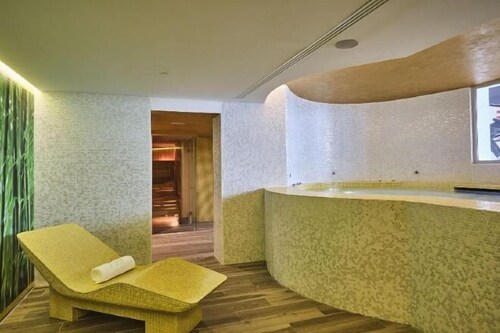 Hotel Five Flowers, member of Meliá Collection