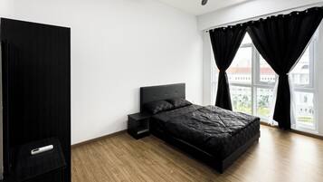 Soundproofing, iron/ironing board, free WiFi, bed sheets