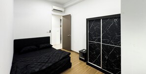 华丽公寓式客房, 4 间卧室, 阳台, 城市景观 | 隔音、熨斗/熨衣板、免费 WiFi
