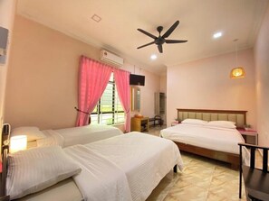 Habitación cuádruple Confort | Wifi gratis 