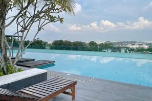Unclassified image, 3 of 13, button - Paragon Suites L18 By UCome Homestay (Johor Bahru)