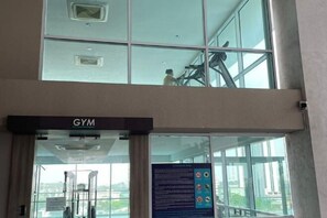Gym - Paragon Suites L18 By UCome Homestay (Johor Bahru)