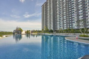 Pool - Studio Kiara Plaza Semenyih by Favspace (Semenyih)