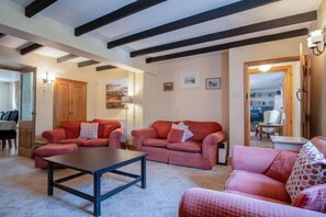 Room - Bullcroft - 6 Bedroom House - Oxwich (Penrice)