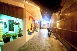 Exterior - Sunny Terrace (Baler)