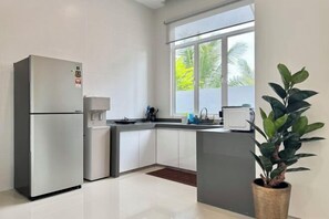 Room - Private Pool Retreat, 6BR Langkawi Villa by Zervin (Langkawi)