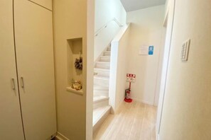 Room - french house (Uruma)